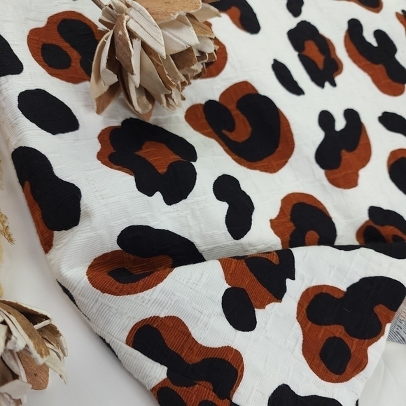 Talbots Petites White Brown Black Animal Print Skirt Sz 10p - Picture 9 of 14